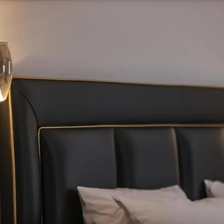 The George With Private Pool, Close To - Chora