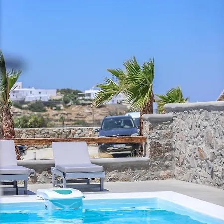 The George With Private Pool, Close To - Chora Villa *