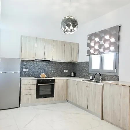 The George With Private Pool, Close To - Chora Villa *