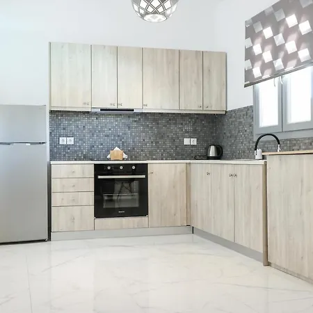 The George With Private Pool, Close To - Chora فيلة *