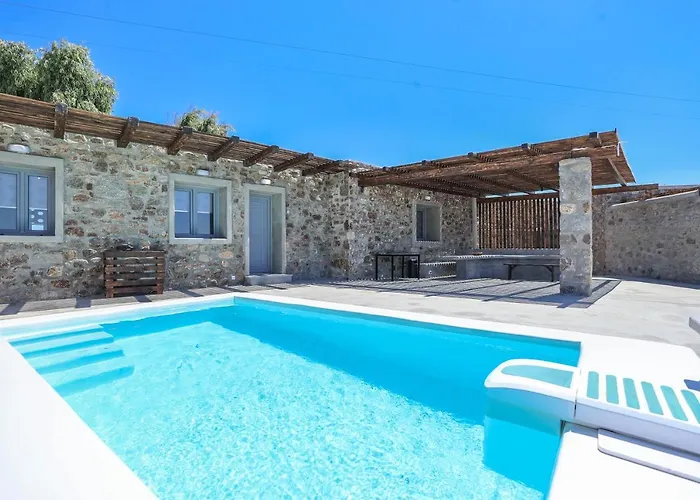 The George With Private Pool, Close To - Chora Вилла