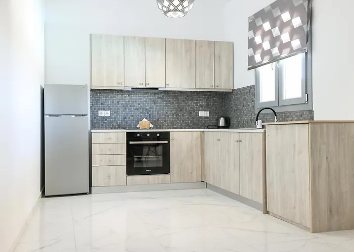 The George With Private Pool, Close To - Chora Villa *