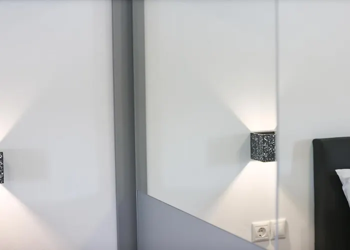 The George With Private Pool, Close To - Chora Villa